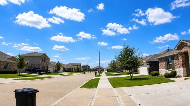 Building Photo - 21422 Chester Cliff Ln
