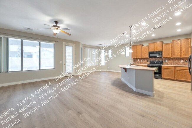 Building Photo - 43505 Wallner Dr