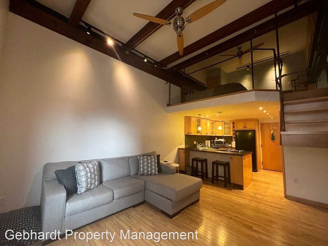 Primary Photo - 1 br, 1 bath House - 99 Silver St Unit 3-2