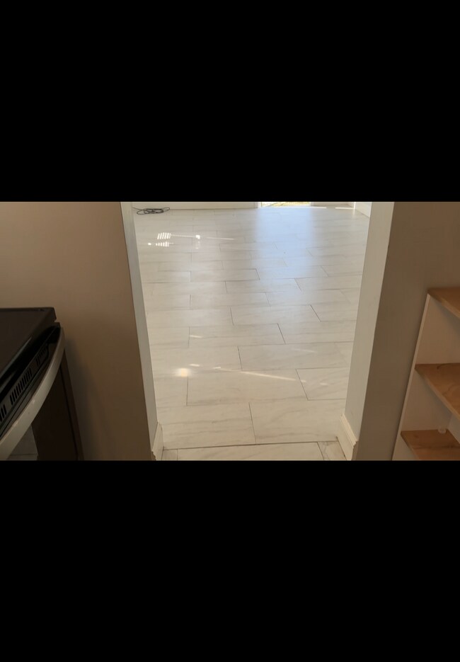 Foto del edificio - 217 SW 4th Ave