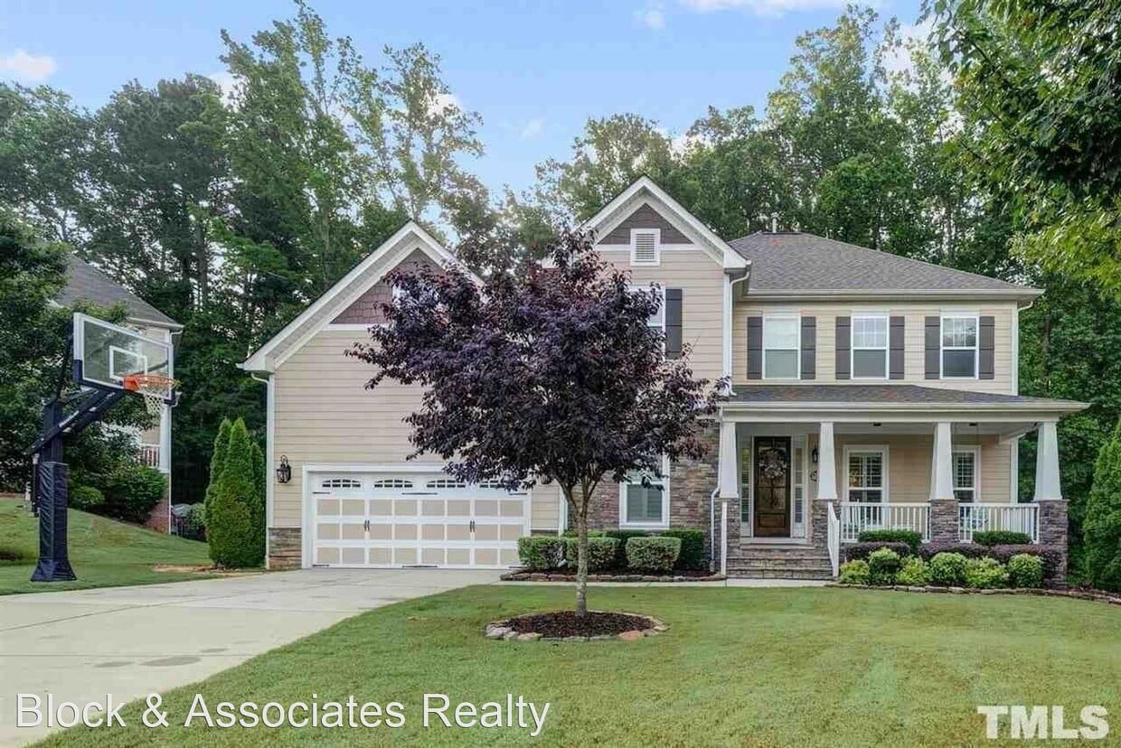 Primary Photo - 5 br, 4 bath House - 315 Wrenn Meadow