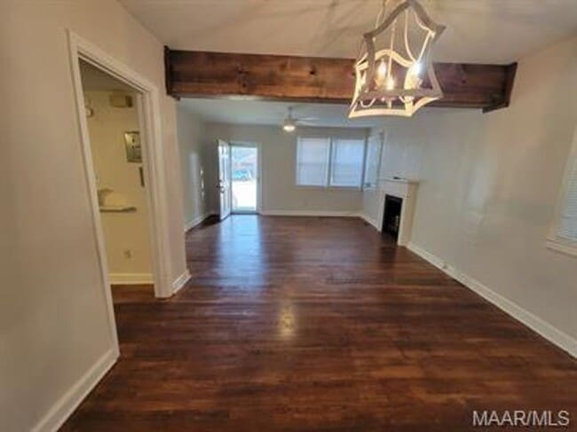 Foto del edificio - 7 Calhoun Rd