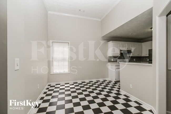Building Photo - 1613 Clairmont Ln SW