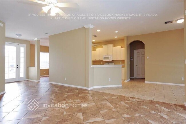 Foto del edificio - 2169 Palm Ct