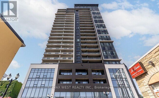 Photo du bâtiment - 15 Queen St S