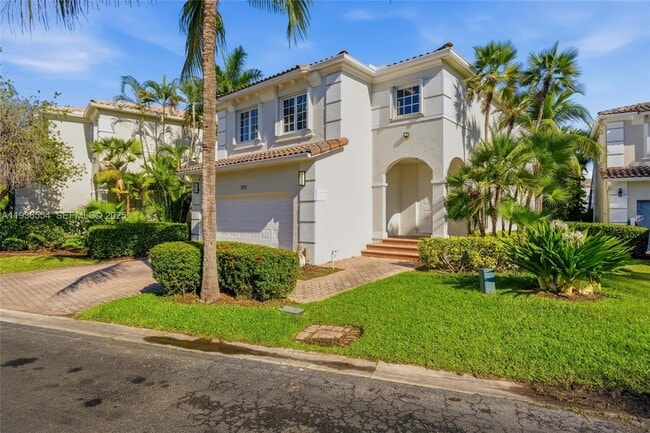 Foto del edificio - 3135 NE 211th St