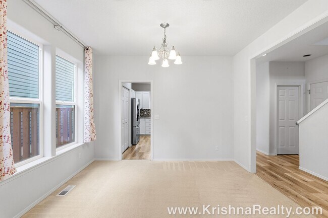 Foto del edificio - Beautiful 4 BD | 2.5 BA | Single-Family Home in Orenco Gardens | Charming Home in a Quiet Hillsbo...
