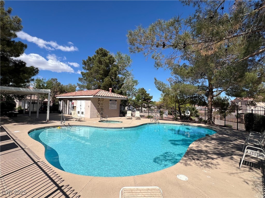 Foto principal - 5835 Chisolm Trail