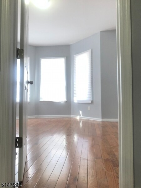 Building Photo - 356 S 11th St