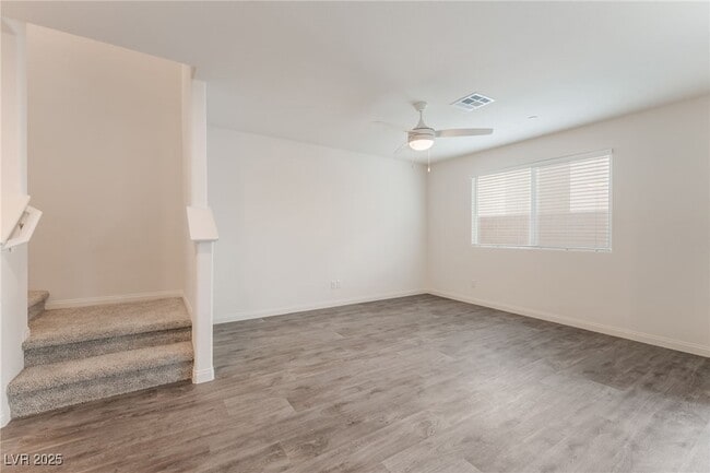 Building Photo - 5672 Sapphire Shine Ave