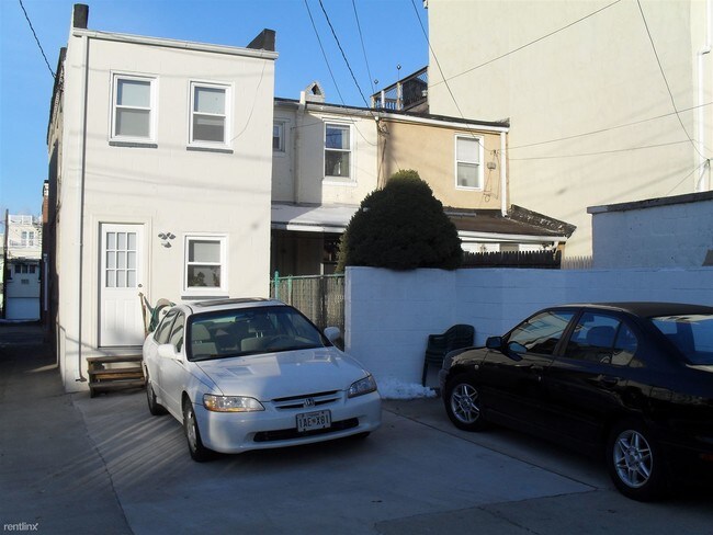 Foto del edificio - 1723 E Patapsco St