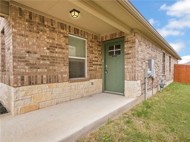 Building Photo - 1200 Fairhaven Gtwy