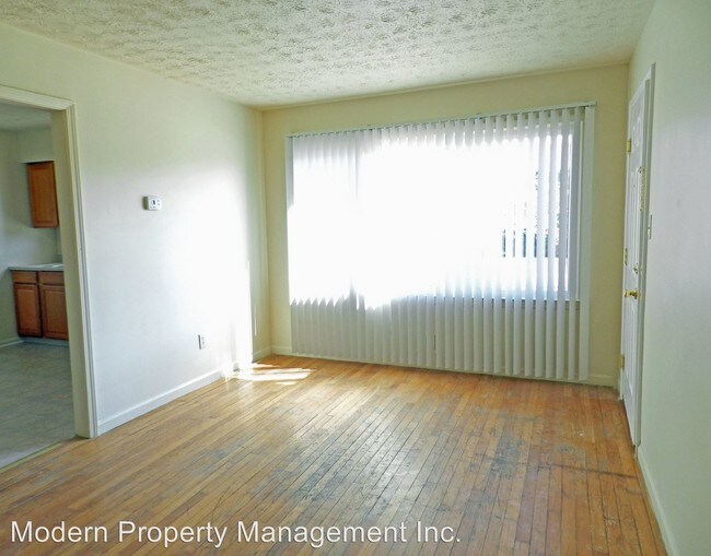 1855 Dalton Ct, Lexington, KY 40505 Condo for Rent in Lexington, KY