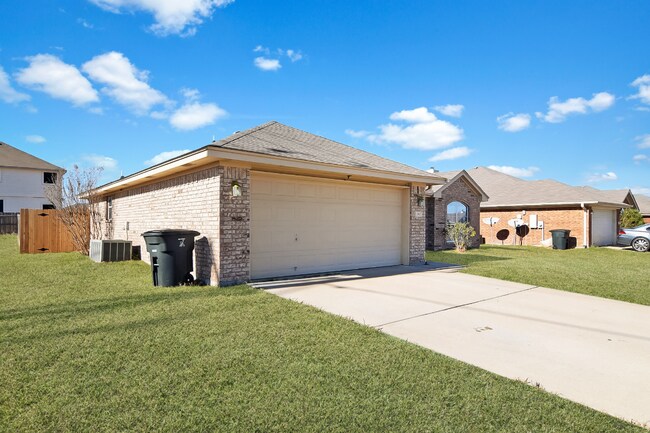 Foto del edificio - 2807 Wisteria Ln