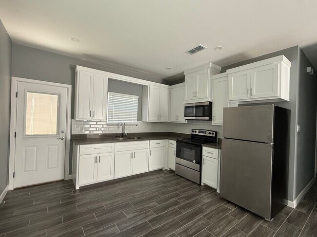 Foto del edificio - 3104 W Driftwood St