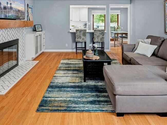 Foto del edificio - North Green Lake Home