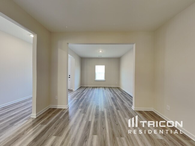 Foto del edificio - 3725 Saddle Bag Ct