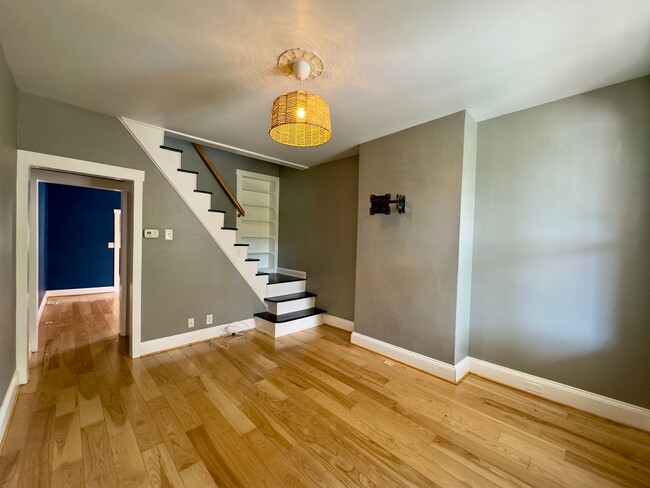 Building Photo - Charming 2 Bedroom/2 Bathroom House in Hampden neighborhood!