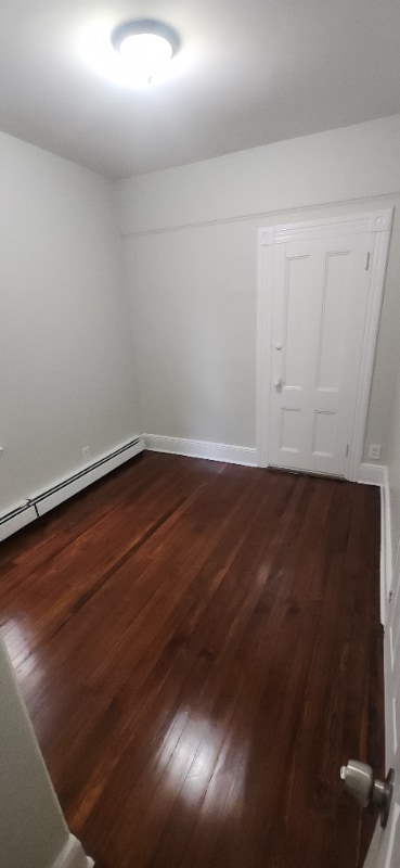 Building Photo - 238 Inslee Pl