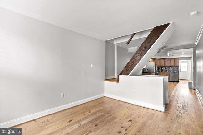 Building Photo - 1405 Reynolds St