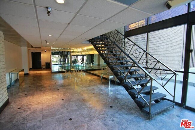 Foto del edificio - 3949 Los Feliz Blvd