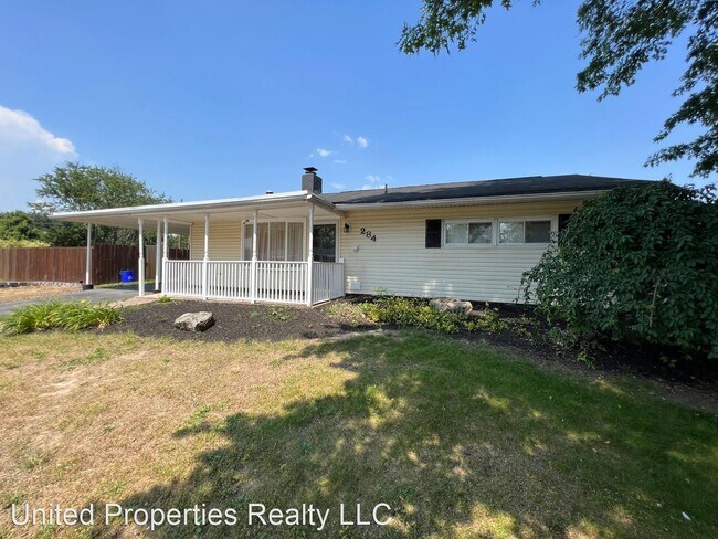 Building Photo - 3 br, 1 bath House - 284 Dogwood Dr