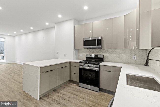 Foto del edificio - 2139 Sears St