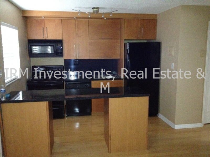 Building Photo - 1529 Catherine St