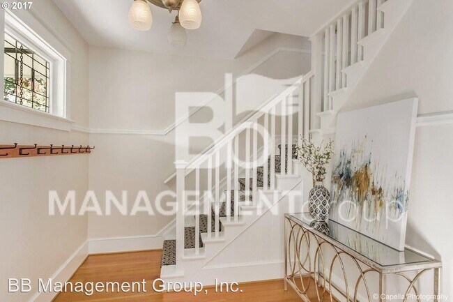 Foto del edificio - 3 br, 2.5 bath House - 0301 SW Nebraska St...