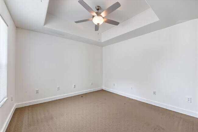 Foto del edificio - 1333 W 22nd St