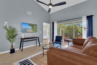 Building Photo - 9165 Celeste Dr