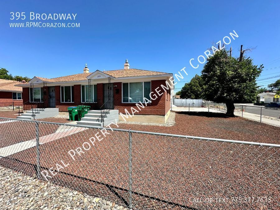 Primary Photo - Spacious Remodeled One-Bedroom with A/C & ...