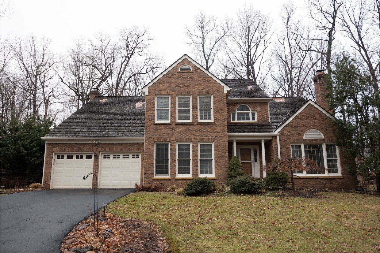 Primary Photo - 2955 Franklin Oaks Dr