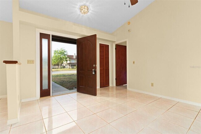 Foto del edificio - 20713 Maxim Pkwy