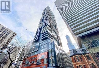 Building Photo - 7 Grenville St