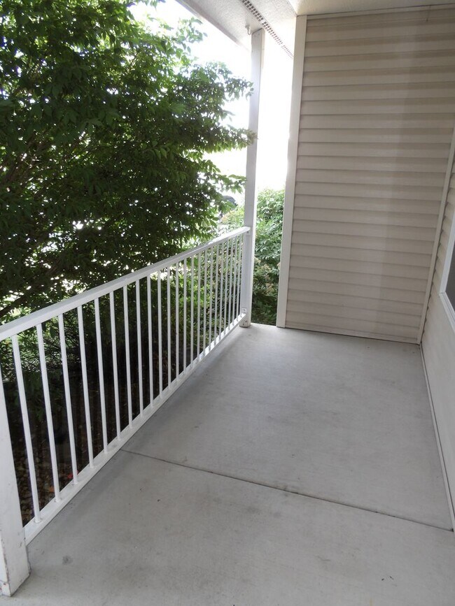 Foto del edificio - Home in the Landings!