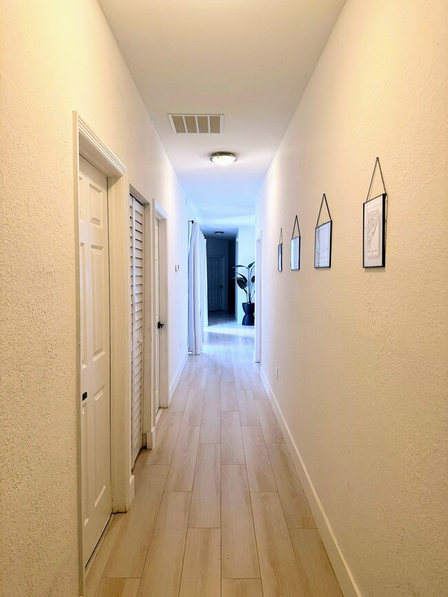 Hallway - 269 SE 32nd Ave