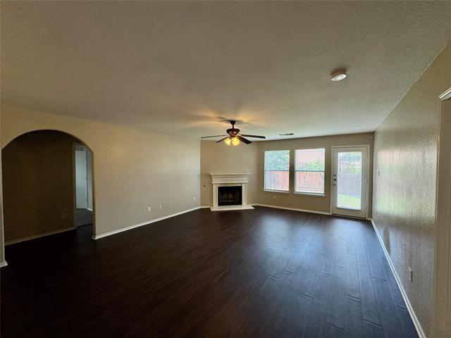 Foto del edificio - 2112 Chisolm Trl