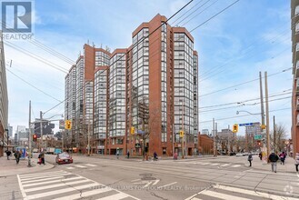 Building Photo - 725-1725 King St W