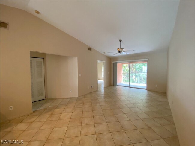 Foto del edificio - 28260 Pine Haven Way