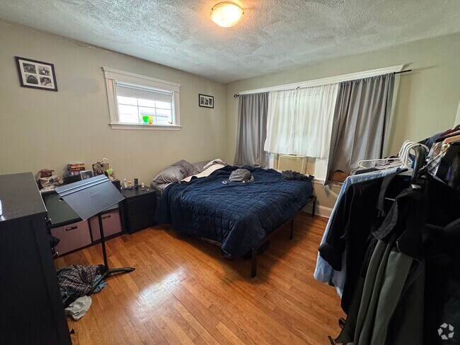 Building Photo - 60 Litchfield St