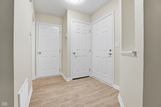 Building Photo - 9201 Wadsworth Ct