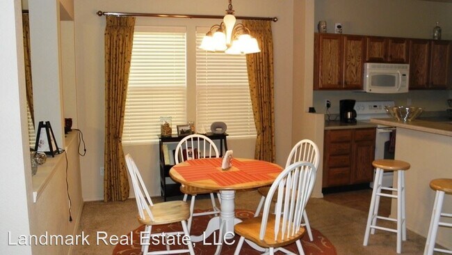 Foto del edificio - 2 br, 2 bath House - 7825 Bengali Lane