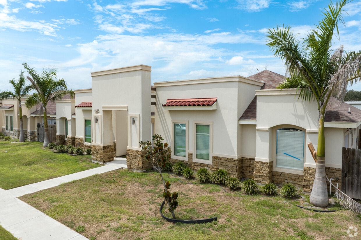 Primary Photo - The Sands Luxury Apartments