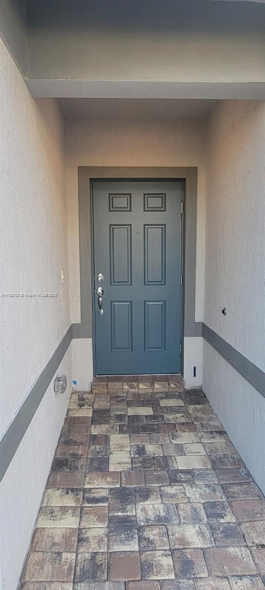 Foto del edificio - 2941 Hibiscus Ave