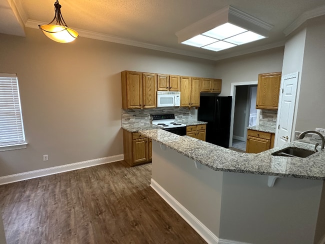 Building Photo - 4722 Lone Tree Ct
