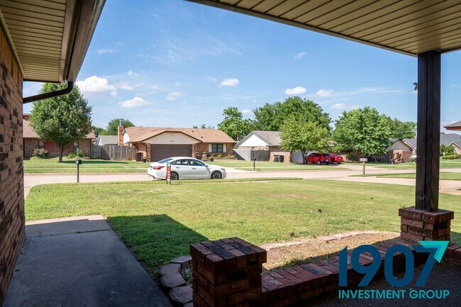 Building Photo - 1200 N Patterson Dr