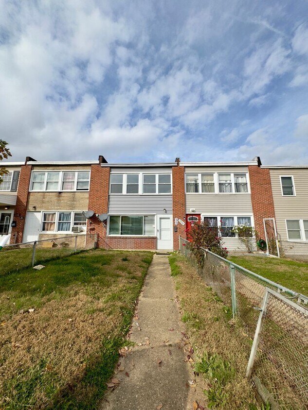 Charming 3Bed/1Bath in Rosedale House Rental in Baltimore, MD
