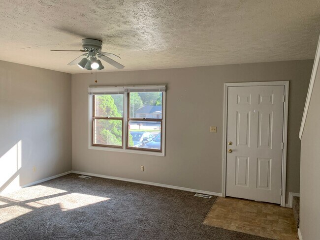 Foto del edificio - 1383 W Allen St