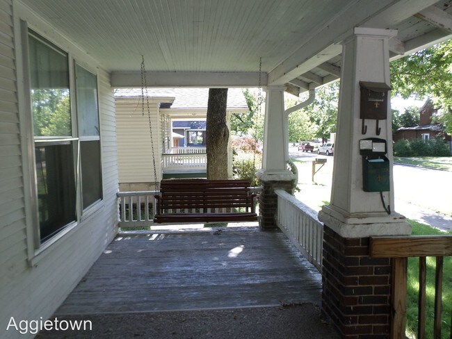 Foto del edificio - 1518 Houston St